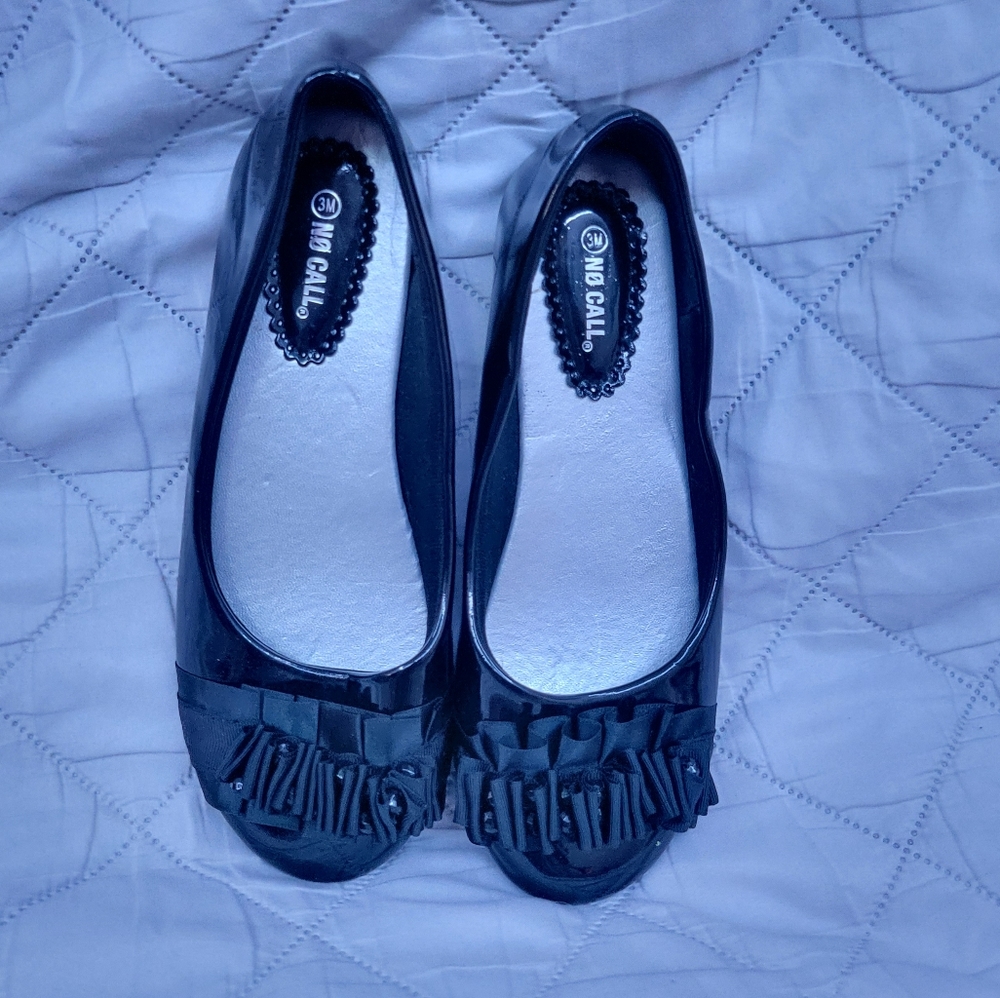 Black Flats / Dress shoes